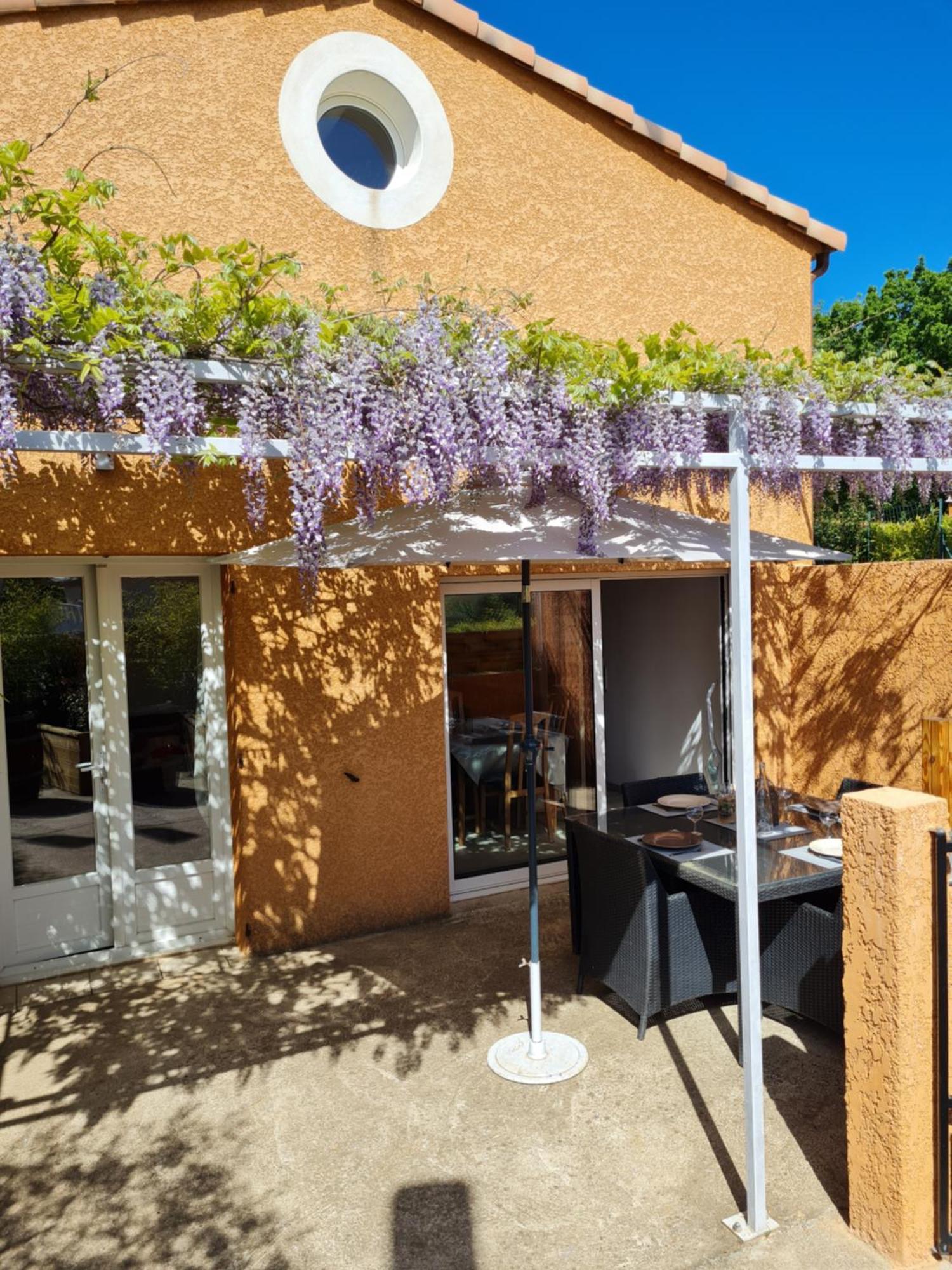 Maison Classee 2 Etoiles Proche Du Lac Du Salagou Clermont-l'Herault Exterior photo